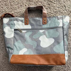 Thirty One Camouflage Tote Bag with Brown Accents